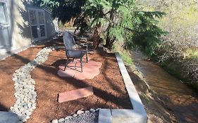Twin Creek Cottage